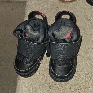 Black and Pink High-Top Sneakers with Velcro Strap